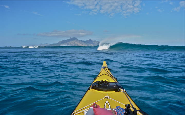 Surf break at Narara Island. Photo by Sandy Robson.